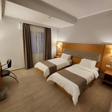 St Andrew'S Guesthouse - רמאללה מראה חיצוני תמונה