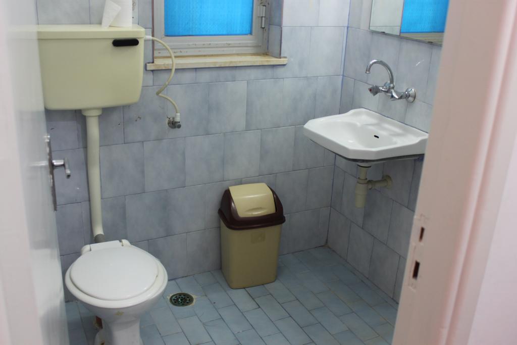 St Andrew'S Guesthouse - רמאללה חדר תמונה